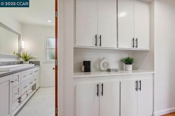 Interior, Marble, Recessed Lighting