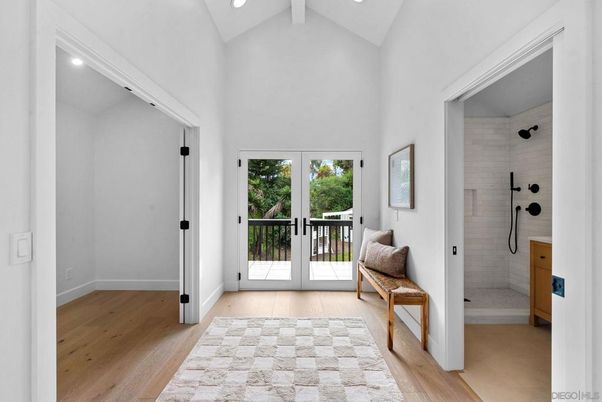 Bathroom, Interior, Recessed Lighting, Wood Texture Flooring