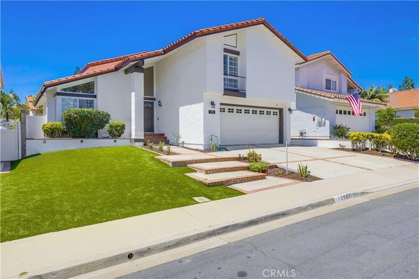 Attached, Exterior, Facade, Spanish Mediterranean