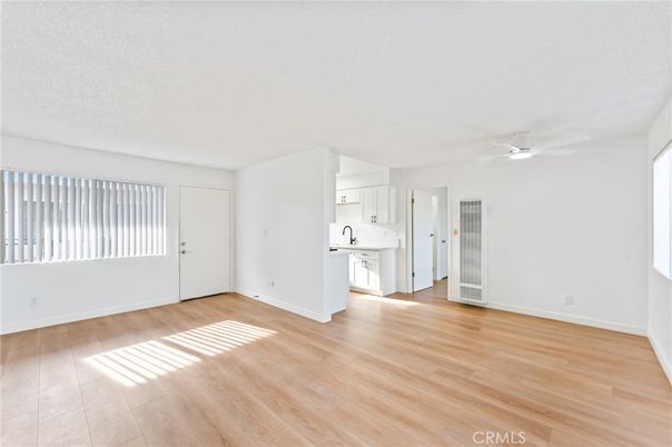 Empty room, Interior, Kitchen, Wood Texture Flooring