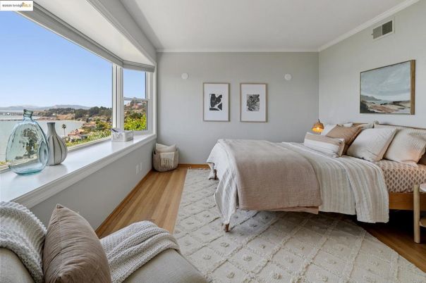 Bedroom, Interior, Water, Wood Texture Flooring