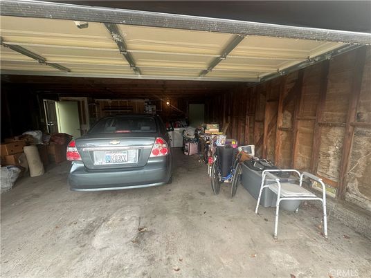 Garage, Interior, Wooden Walls