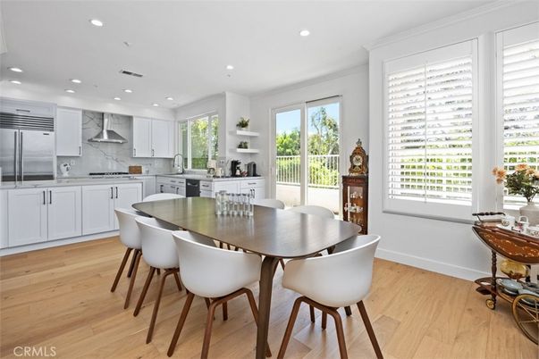 Dining room, Interior, Kitchen, Recessed Lighting, Stainless Steel Appliances, Wood Texture Flooring
