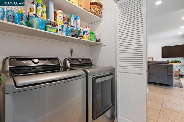 Interior, Recessed Lighting, Utility Closets, Washer