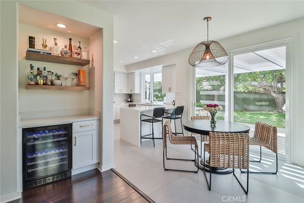 Dining room, Interior, Kitchen, Pendant Lights, Recessed Lighting, Wood Texture Flooring