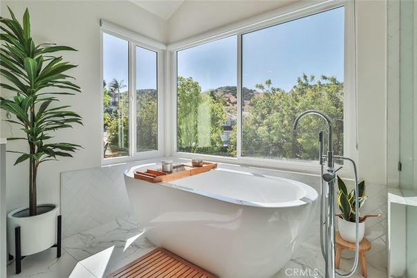 Bathroom, Free Standing Baths, Interior, Marble