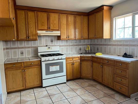 Interior, Kitchen, Tile Countertops