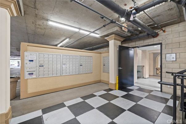 Garage, Interior, Stone Walls