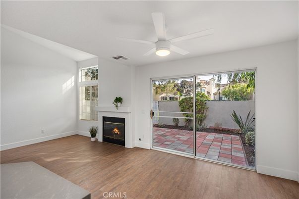 Empty room, Fireplace, Interior, Wood Texture Flooring