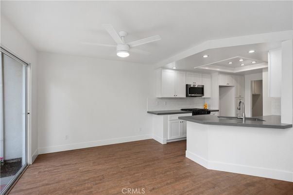 Interior, Kitchen, Recessed Lighting, Wood Texture Flooring