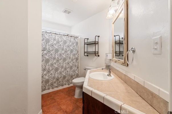 Bathroom, Interior, Tile Countertops