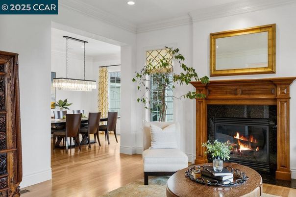Dining room, Fireplace, Interior, Pendant Lights, Recessed Lighting, Wood Texture Flooring