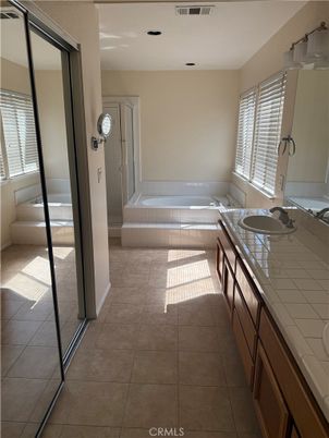Bathroom, Interior, Tile Countertops