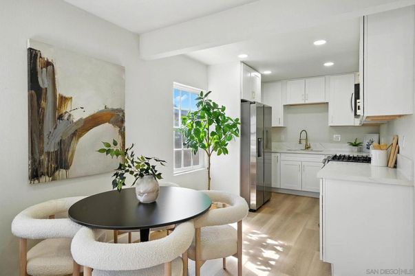 Dining room, Interior, Kitchen, Recessed Lighting, Wood Texture Flooring