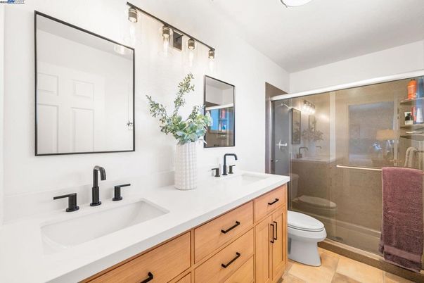 Bathroom, Dual Sink Vanities, Glass Shower, Interior