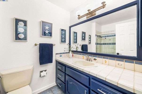 Bathroom, Interior, Tile Countertops