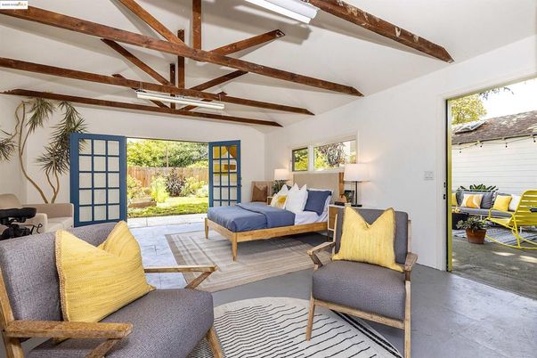 Bedroom, Interior, Living room, Wooden Beams