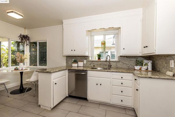 Dining room, Interior, Kitchen