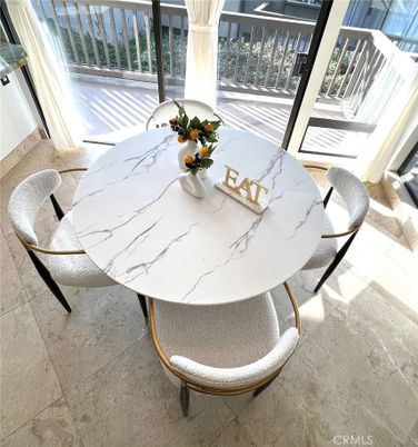 Dining room, Interior