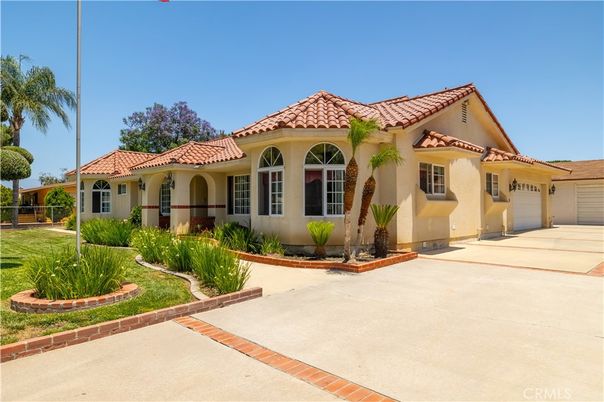 Attached, Backyard, Exterior, Facade, Spanish Mediterranean