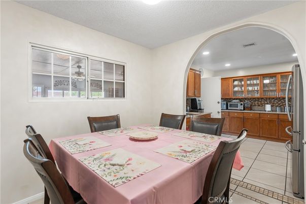 Dining room, Interior, Kitchen, Recessed Lighting