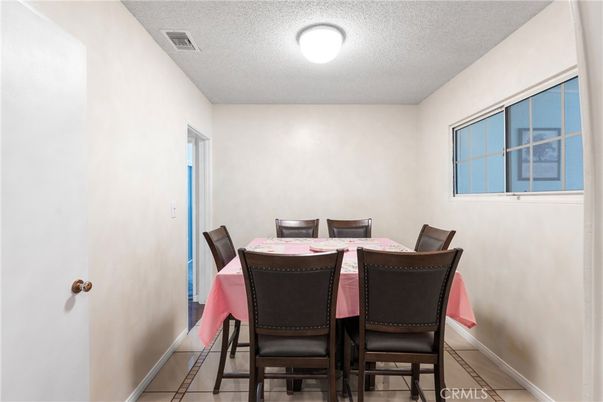 Dining room, Interior
