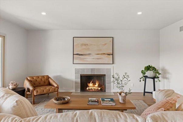 Fireplace, Interior, Living room, Recessed Lighting, Wood Texture Flooring