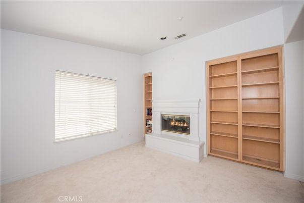 Empty room, Fireplace, Interior