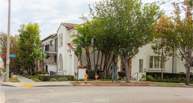 Exterior, Facade, Spanish Mediterranean