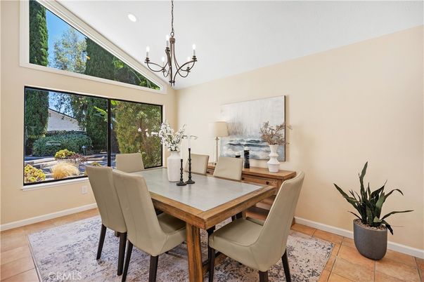 Chandelier, Dining room, Interior, Recessed Lighting