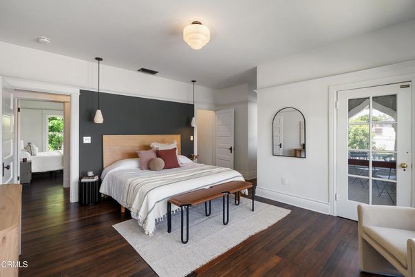 Bedroom, Interior, Pendant Lights, Wood Texture Flooring