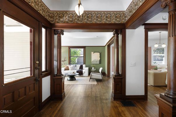 Interior, Living room, Pendant Lights, Wood Texture Flooring