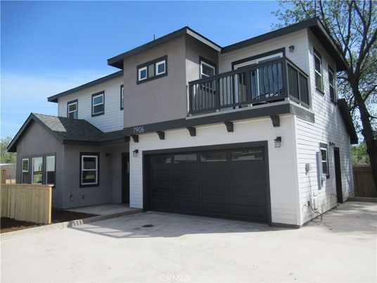Attached, Exterior, Facade, Modern