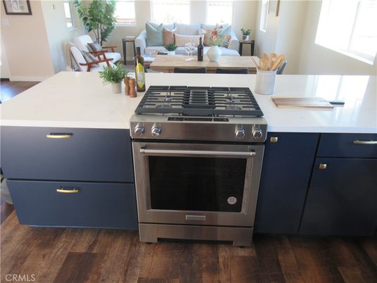 Interior, Kitchen, Living room, Stainless Steel Appliances, Wood Texture Flooring
