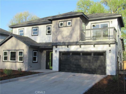 Attached, Exterior, Facade, Modern