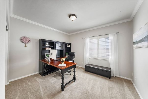 Home Office, Interior