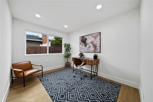 Home Office, Interior, Recessed Lighting, Wood Texture Flooring