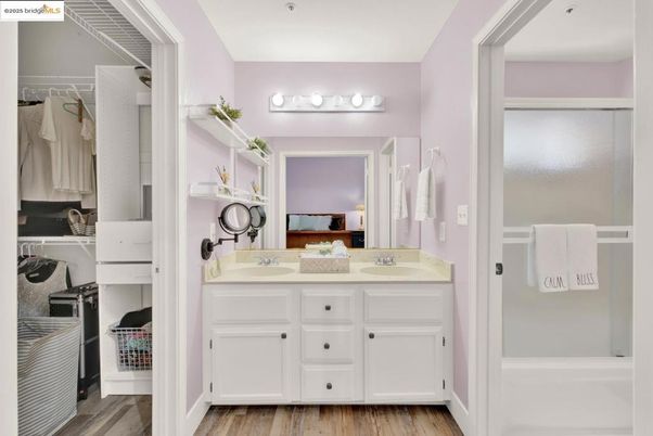 Bathroom, Dual Sink Vanities, Interior, Wood Texture Flooring