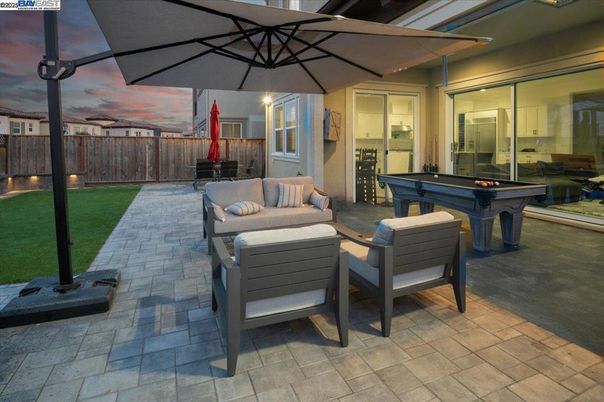 Billiard Table, Exterior, Game Room