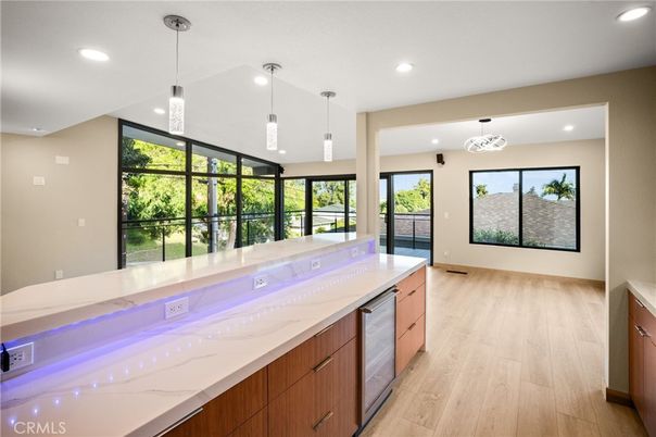 Interior, Pendant Lights, Recessed Lighting, Wood Texture Flooring