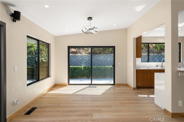 Interior, Pendant Lights, Recessed Lighting, Wood Texture Flooring