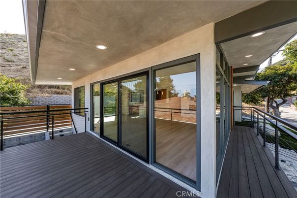 Exterior, Wood Texture Flooring