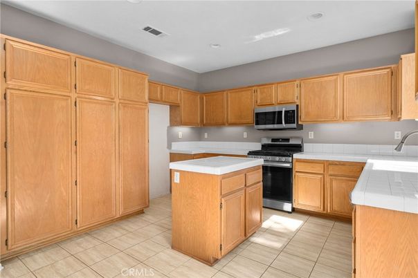 Interior, Kitchen, Recessed Lighting, Tile Countertops