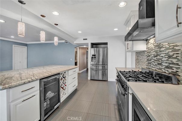 Interior, Kitchen, Pendant Lights, Recessed Lighting, Stainless Steel Appliances