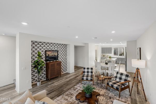 Dining room, Interior, Living room, Recessed Lighting, Wood Texture Flooring