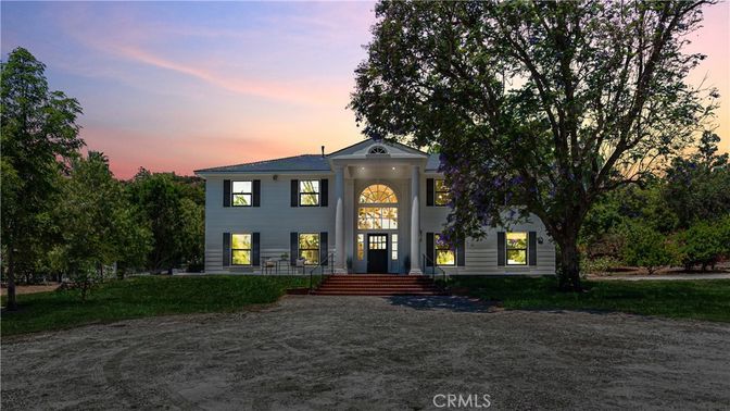 Backyard, Exterior, Facade, Georgian