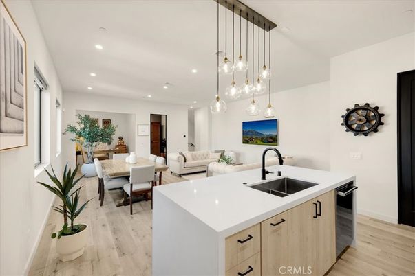 Dining room, Interior, Kitchen, Living room, Pendant Lights, Recessed Lighting, Wood Texture Flooring