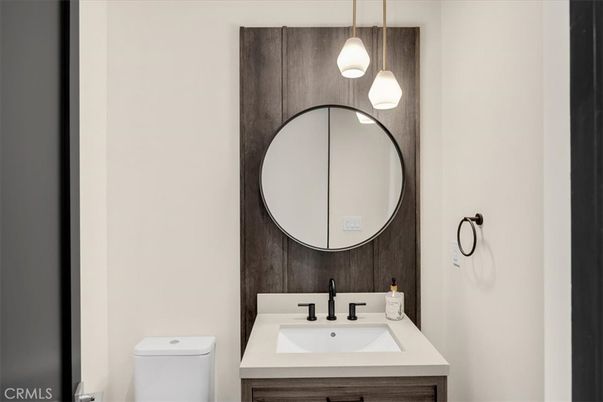 Bathroom, Interior, Pendant Lights