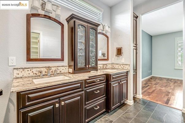 Bathroom, Dual Sink Vanities, Interior, Wood Texture Flooring