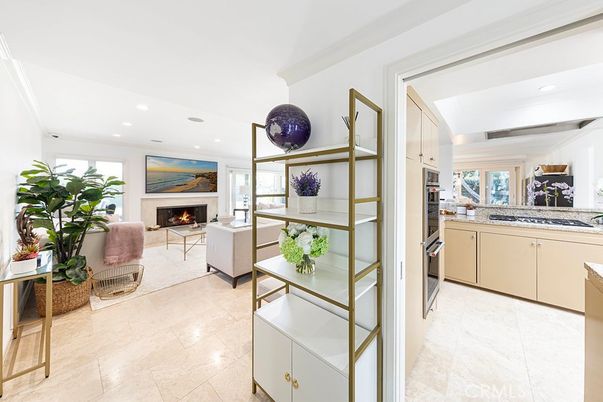 Fireplace, Interior, Living room, Recessed Lighting